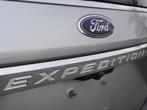 Used 2021 Ford Expedition Limited RWD image 41