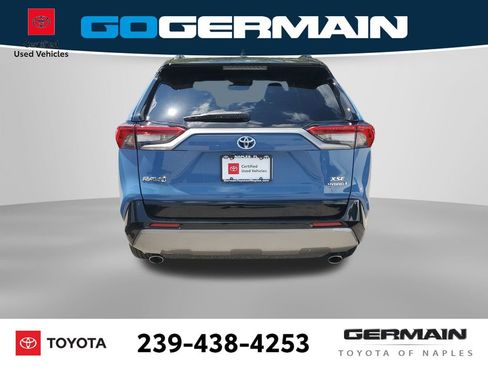 Certified 2024 Toyota RAV4 XSE w/ Weather Package AWD/4WD image 8