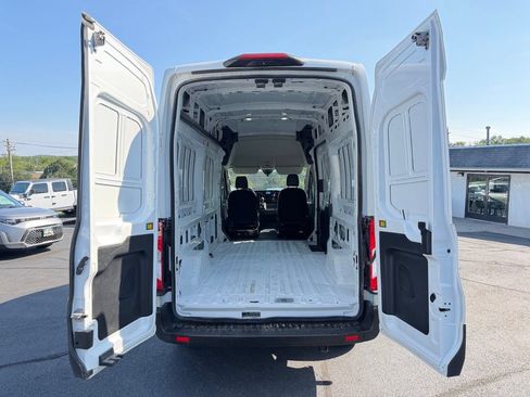 Used 2024 Ford Transit 250 148 High Roof RWD image 12