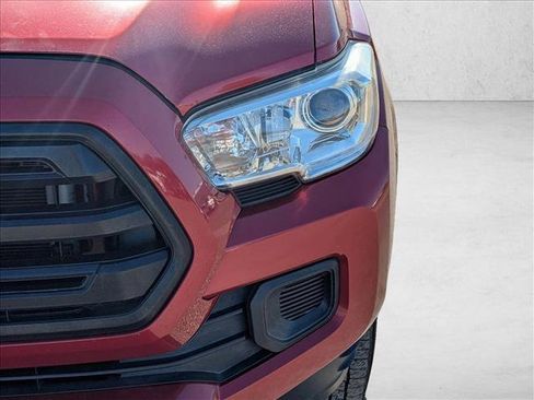 Used 2019 Toyota Tacoma SR image 9