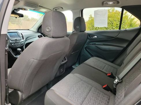 Used 2023 Chevrolet Equinox LT FWD image 15
