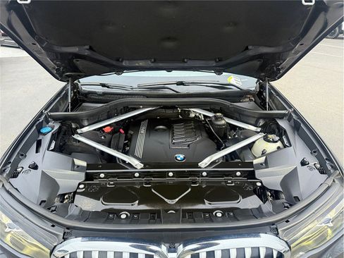 Used 2019 BMW X7 xDrive40i w/ Premium Package image 50