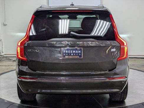 Used 2023 Volvo XC90 T8 Ultimate w/ Lounge Package AWD/4WD image 10