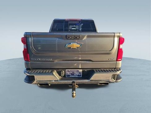 Used 2021 Chevrolet Silverado 1500 LTZ w/ LTZ Premium Package AWD/4WD image 12