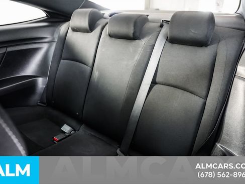 Used 2020 Honda Civic EX image 17