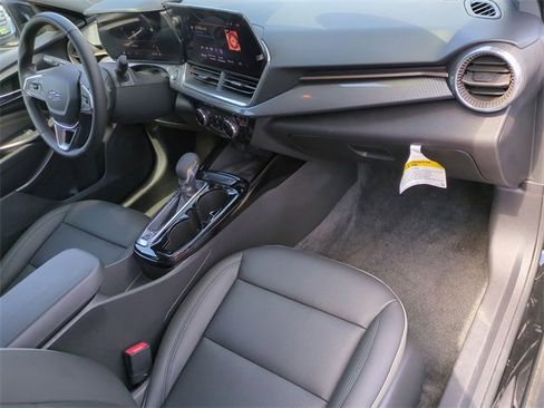 Certified 2024 Chevrolet Trax ACTIV w/ Sunroof Package image 28