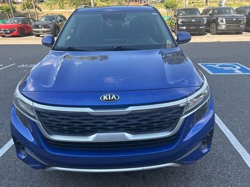 Used 2021 Kia Seltos EX AWD/4WD image 8