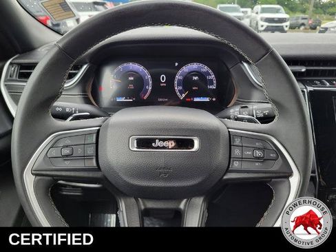 Used 2024 Jeep Grand Cherokee L Laredo RWD image 33
