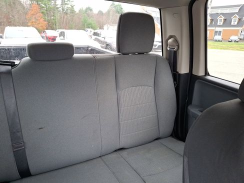 Used 2024 RAM 1500 Classic SLT image 20