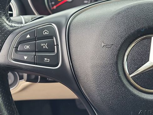 Used 2018 Mercedes-Benz C 300 4MATIC Sedan w/ Premium Package image 23