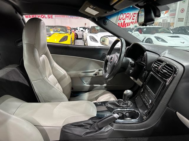 Used 2009 Chevrolet Corvette Coupe w/ Preferred Equipment Group RWD image 14