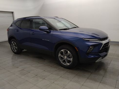 Used 2023 Chevrolet Blazer LT w/ Convenience Package FWD image 11