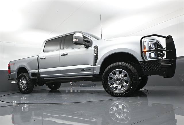 Used 2024 Ford F250 Lariat w/ Lariat Ultimate Package AWD/4WD image 31