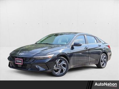 New 2025 Hyundai Elantra Limited