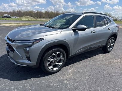 Used 2025 Chevrolet Trax LT w/ LT Convenience Package