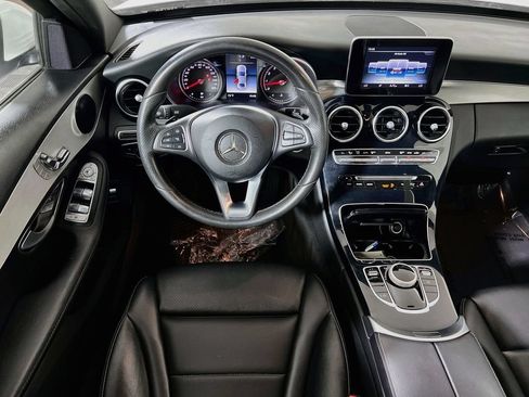 Used 2018 Mercedes-Benz C 300 Sedan image 19