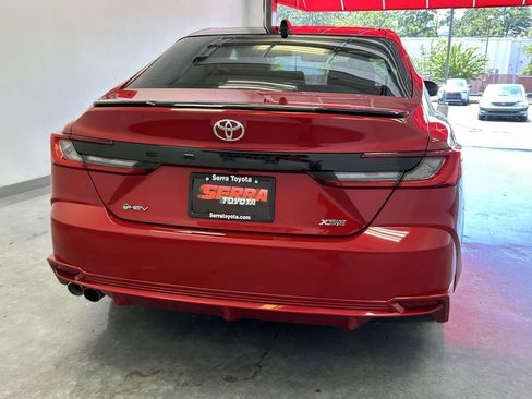 Used 2025 Toyota Camry XSE FWD image 4
