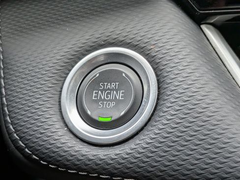 Used 2025 Chevrolet Equinox LT FWD image 26