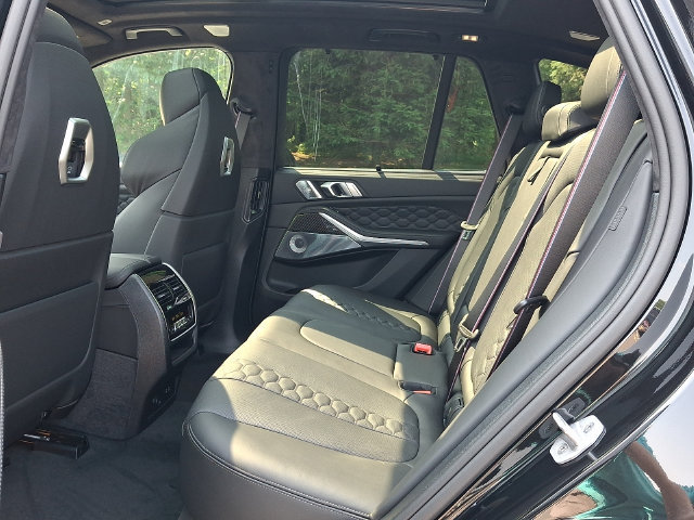 New 2026 BMW X5 M Competition w/ Executive Package AWD/4WD image 9