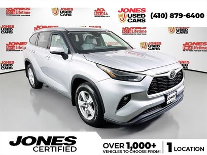 Used 2022 Toyota Highlander LE
