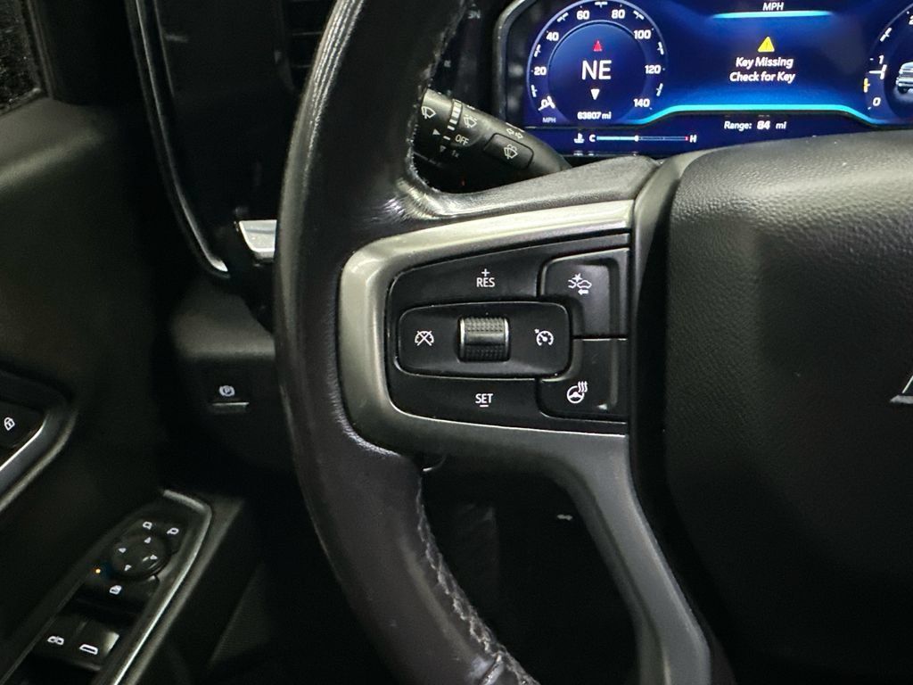 Used 2022 Chevrolet Silverado 1500 LT AWD/4WD image 25