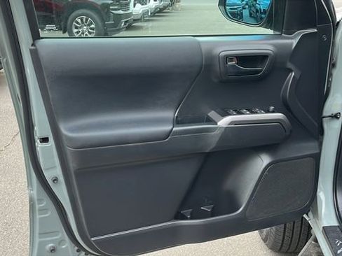 Certified 2023 Toyota Tacoma 4x4 Double Cab w/ Trail Edition image 9