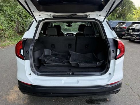 Certified 2023 GMC Terrain SLE w/ LPO, Floor Liner Package AWD/4WD image 13