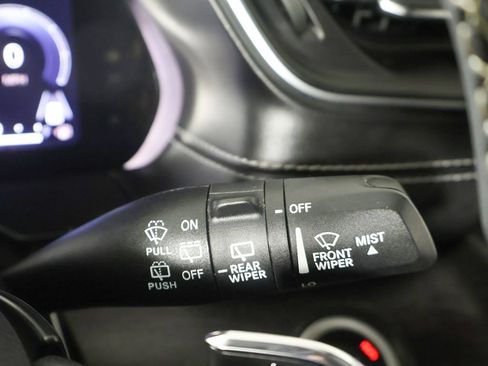 Used 2023 Jeep Grand Cherokee L Limited w/ Black Appearance Package AWD/4WD image 40