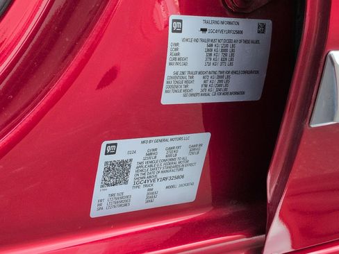 Certified 2024 Chevrolet Silverado 3500 High Country w/ Technology Package image 34