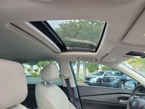 Certified 2023 Honda Accord EX image 10