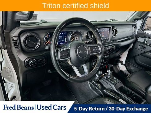 Used 2022 Jeep Gladiator Overland image 17