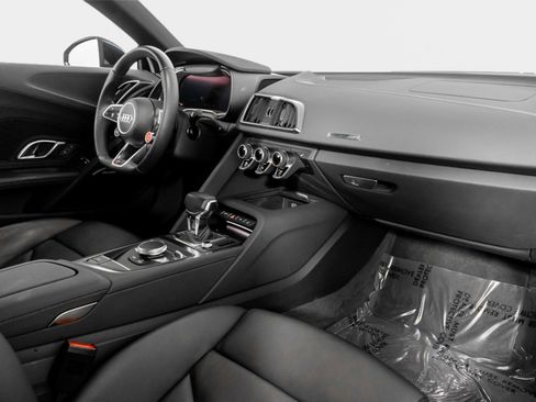 Used 2022 Audi R8 V10 performance image 49