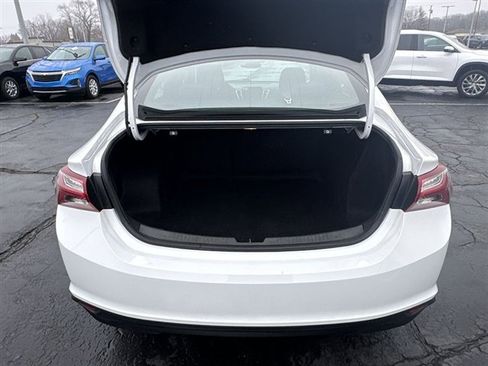Used 2023 Chevrolet Malibu LT w/ Sport Edition image 24