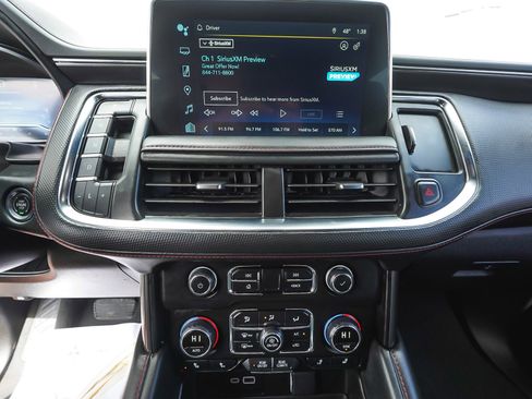 Used 2024 Chevrolet Suburban RST w/ Luxury Package AWD/4WD image 25