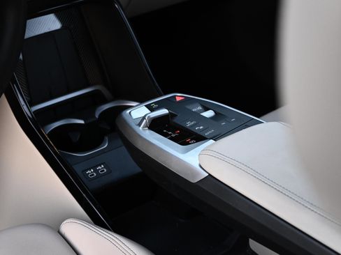 Certified 2024 BMW X2 xDrive28i image 25