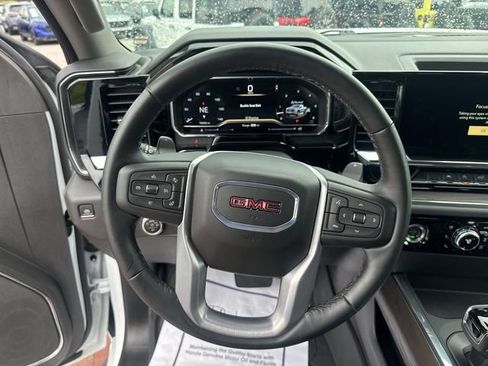 Used 2024 GMC Sierra 1500 SLT w/ SLT Premium Package AWD/4WD image 14