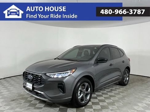 Used 2023 Ford Escape ST-Line AWD/4WD image 1
