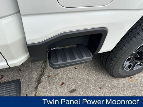 New 2026 Ford F250 Platinum image 19