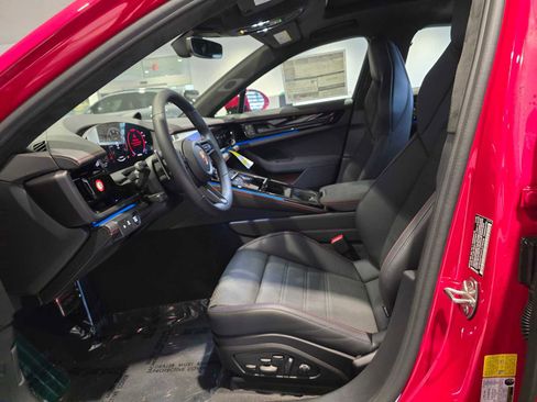 New 2026 Porsche Panamera GTS image 26