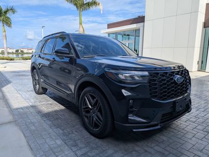 Used 2025 Ford Explorer ST