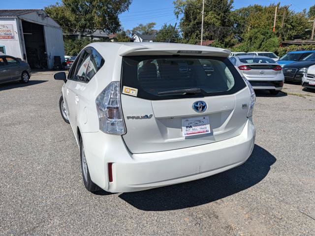 Used 2014 Toyota Prius V Three FWD image 8