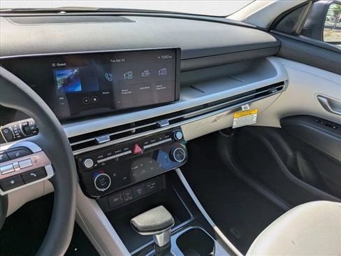 New 2026 Hyundai Tucson SEL FWD image 13