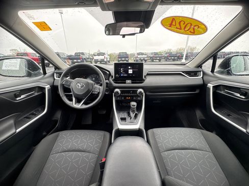 Certified 2024 Toyota RAV4 XLE w/ Convenience Package AWD/4WD image 16