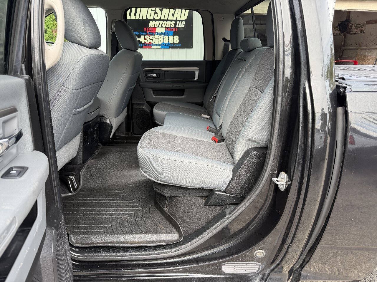 Used 2018 RAM 1500 Big Horn AWD/4WD image 9