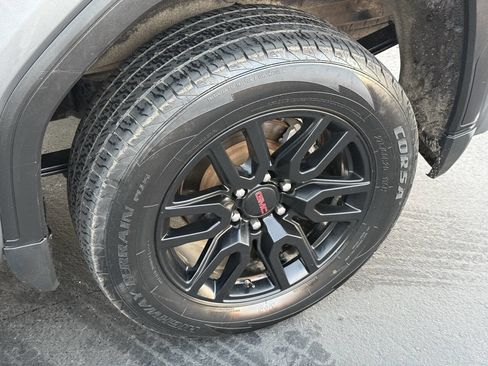 Used 2021 GMC Sierra 1500 Elevation image 12