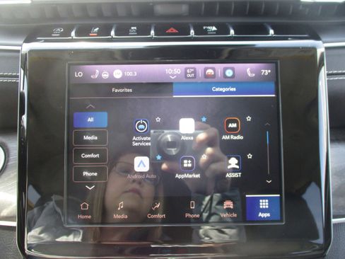 Used 2021 Jeep Grand Cherokee L Limited AWD/4WD image 24