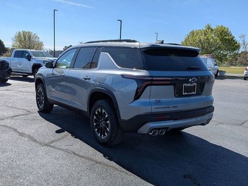 New 2026 Chevrolet Traverse Z71 w/ LPO, Floor Liner Package image 5