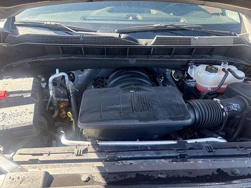 Used 2022 Chevrolet Silverado 1500 LT Trail Boss w/ LT Trail Boss Premium Package AWD/4WD image 30