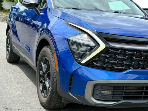 Certified 2023 Kia Sportage X-Pro AWD/4WD image 4