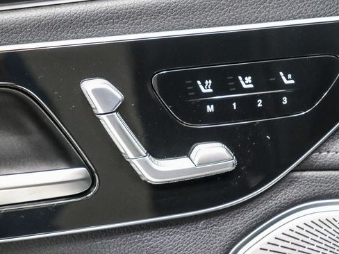 Used 2023 Mercedes-Benz EQS 580 4MATIC SUV image 22